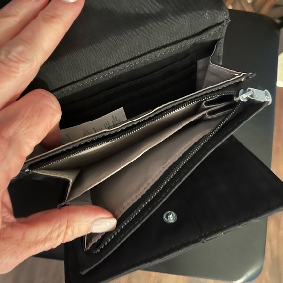 SOLD ~ KIPLING PIXIE WALLET ~ NWT - Picture 2 of 5